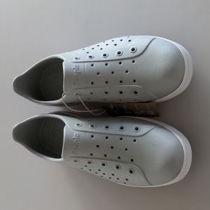 People kids shoes,NWT